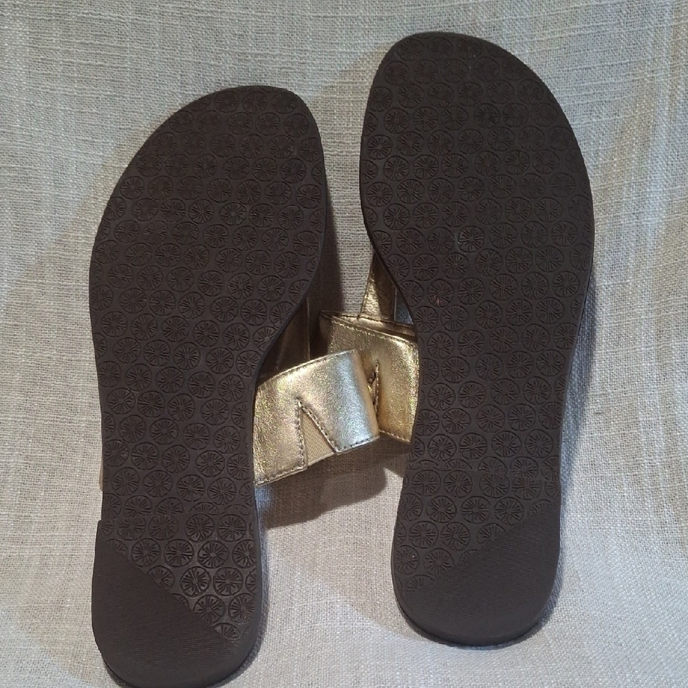 Lilly Pulitzer Gold Slide Sandals Size 8 - Picture 7 of 8